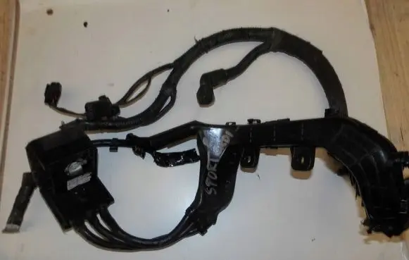 KIA Sportage Positive cable (battery) 987665588