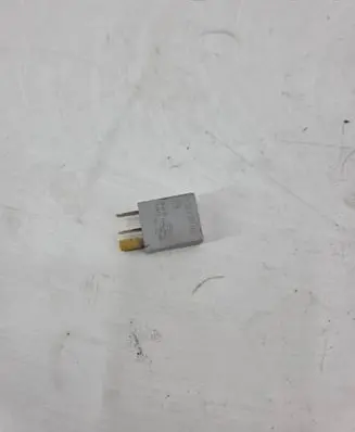 Toyota Avensis T250 Other relay 0332011001