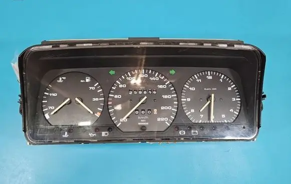 Volkswagen PASSAT B3 Speedometer (instrument cluster) 357919033EL IMPRK1600598
