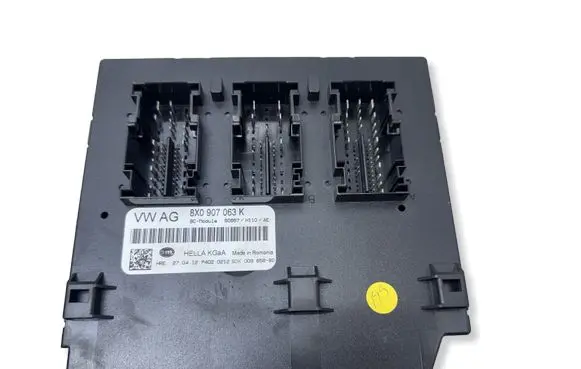 Audi Q3 8U Comfort/convenience module 8X0907063K 5DK00965880