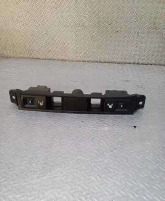 KIA Carnival Seat heating switch 937004D030