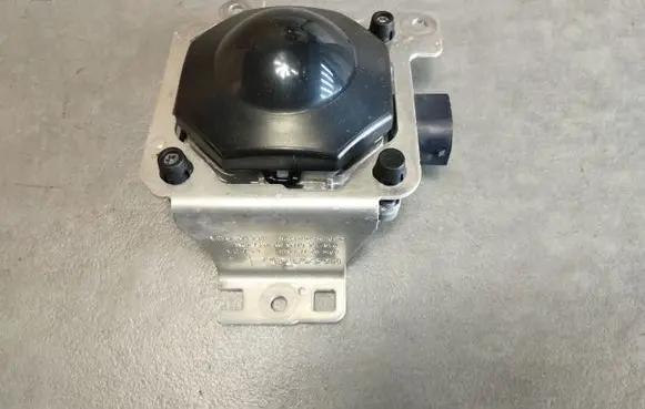 Audi A4 S4 B9 8W Distronic sensor radar 8W0907561G