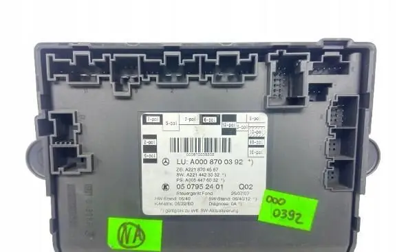 Mercedes-Benz S W221 Door control unit/module A0008700392