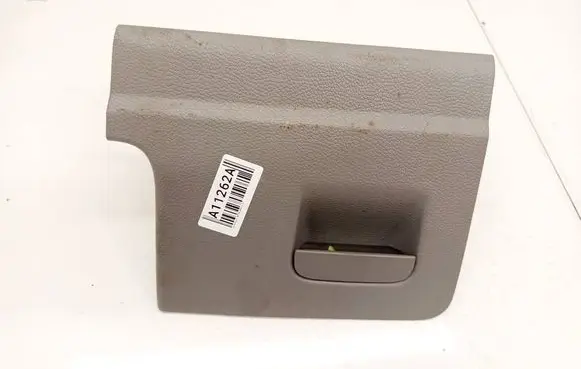 Volkswagen Jetta V Glove box 1K1857923