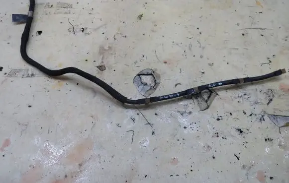Toyota Auris E180 Fuel return line/hose 346546702