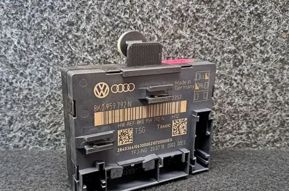 Audi Q5 SQ5 Door control unit/module 8K0959792N