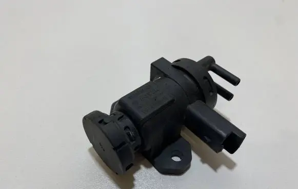 Peugeot 607 Turbo solenoid valve 9635704380 0928400414