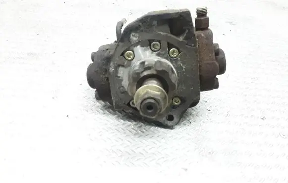 Toyota Avensis T250 Fuel injection high pressure pump 221000G010