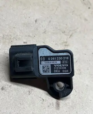Volvo V40 Air pressure sensor 31216308 1210233EF4 0261230219