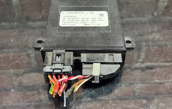 Mercedes-Benz Sprinter W907 W910 Blind spot module A9079005303 A9079025602 A9079017601