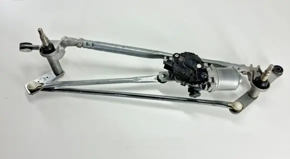 Jaguar E-Pace Front wiper linkage and motor J9C317500BA