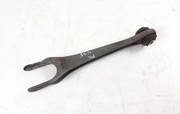 Front lower control arm/wishbone