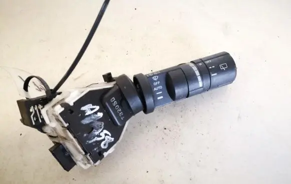 Nissan Qashqai Wiper control stalk