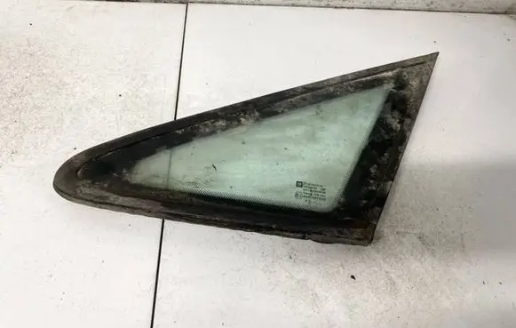 Opel Zafira A Front triangle window/glass as2
