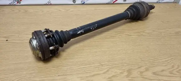 BMW 1 E82 E88 Rear driveshaft 7527066