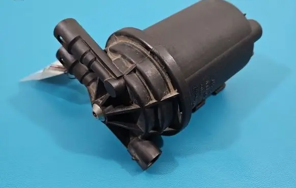 Opel Zafira B Fuel filter housing 13203637 IMPRK1550154