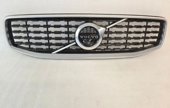 Volvo S60 Front bumper upper radiator grill 32132229