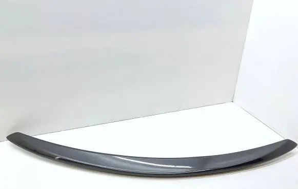 Tailgate/trunk spoiler