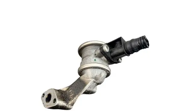 Audi Q5 SQ5 EGR valve 06E131102