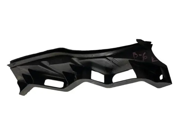Volkswagen PASSAT B6 Front bumper mounting bracket 3C0807889