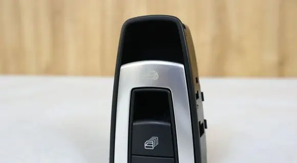 Mercedes-Benz SLK R172 Folding roof switch 2078207510 A2078207510