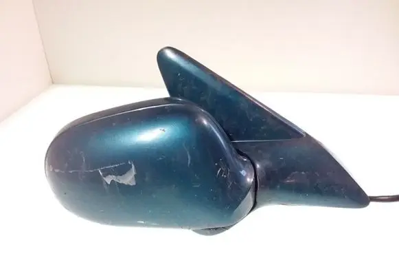 Mazda 626 Front door electric wing mirror E13010519