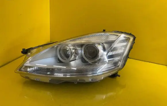 Mercedes-Benz S W221 Headlight/headlamp A2218205839