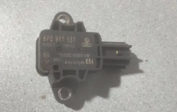 Audi A4 S4 B7 8E 8H Airbag deployment crash/impact sensor 8P0955557 018631 290185