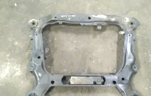 Volvo XC90 Front subframe