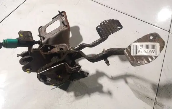 Peugeot Partner Clutch pedal