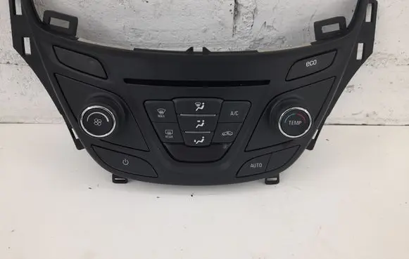 Opel Insignia A Climate control unit 26202384 544930977