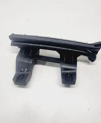 Renault Arkana Rear door windshield rail 822192423R