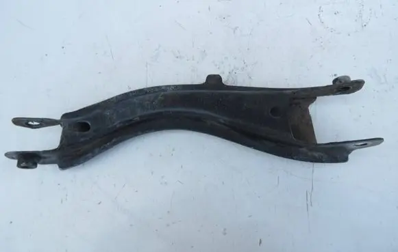 Volvo XC70 Rear suspension control arm 