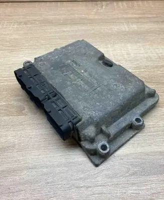 Alfa Romeo 147 Engine control unit/module ECU 46784814 0281010332 93741JA