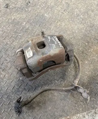 KIA Sportage Front brake caliper 58110D7700 SL95M2656