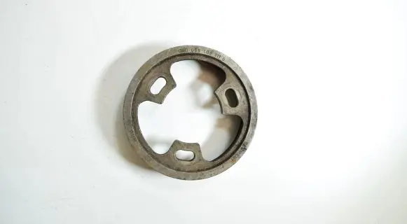 Audi A4 S4 B6 8E 8H Camshaft pulley/ VANOS 059109111G