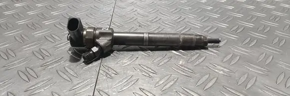 Fuel injector