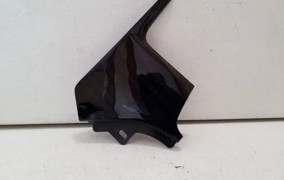 Tesla Model S Dashboard glove box trim 104586210B