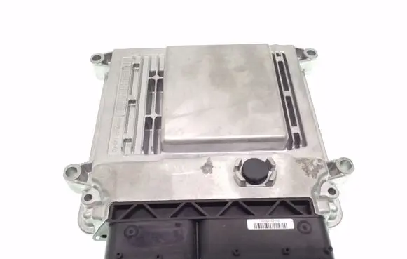 Hyundai ix35 Engine control unit/module 399314W000 399304W000