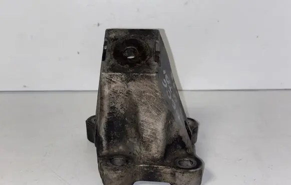 Audi A6 S6 C6 4F Engine mounting bracket 4F0199307AA