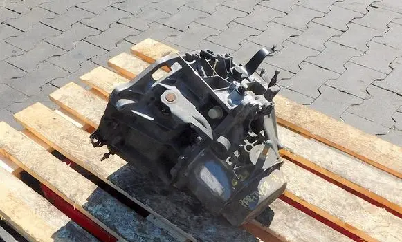 Citroen Berlingo Manual 5 speed gearbox 20TE28 193043
