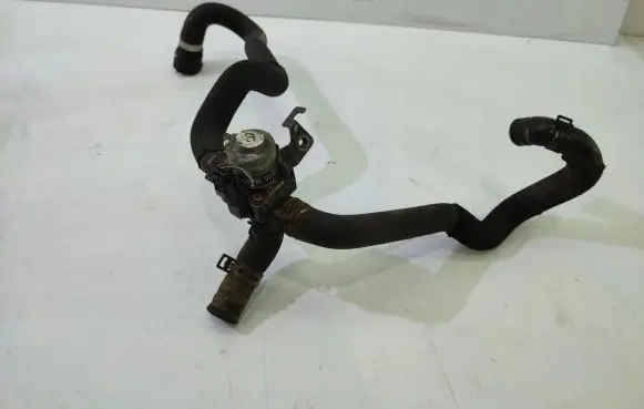 Mercedes-Benz C W205 Turbo solenoid valve A2059063401