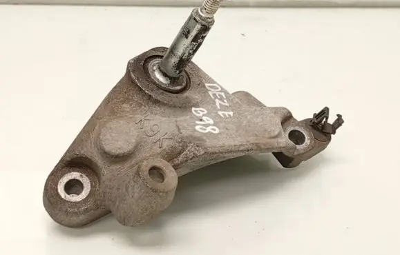 Nissan Qashqai+2 Gearbox mounting bracket 8200277203