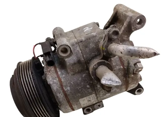 Mazda CX-5 Air conditioning (A/C) compressor (pump) F500JUBCA04