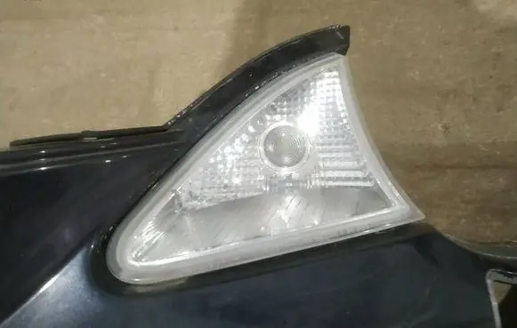 Mercedes-Benz R W251 Front indicator light