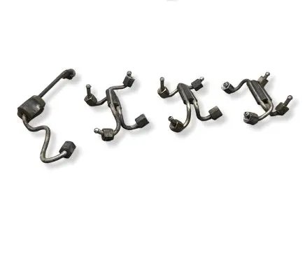 BMW 5 E39 Fuel injector supply line/pipe 