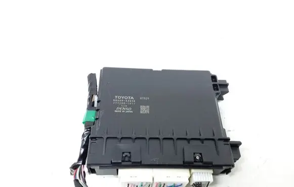 Lexus IS III XE30 Other control units/modules A8865053570