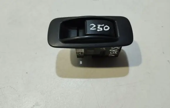Toyota Corolla Verso AR10 Electric window control switch 848010F030 848100F010