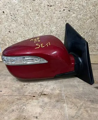 Hyundai ix35 Front door electric wing mirror 121212