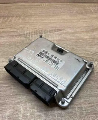 Volkswagen PASSAT B5.5 Engine control unit/module ECU 038906019AJ 0281010303 10PN